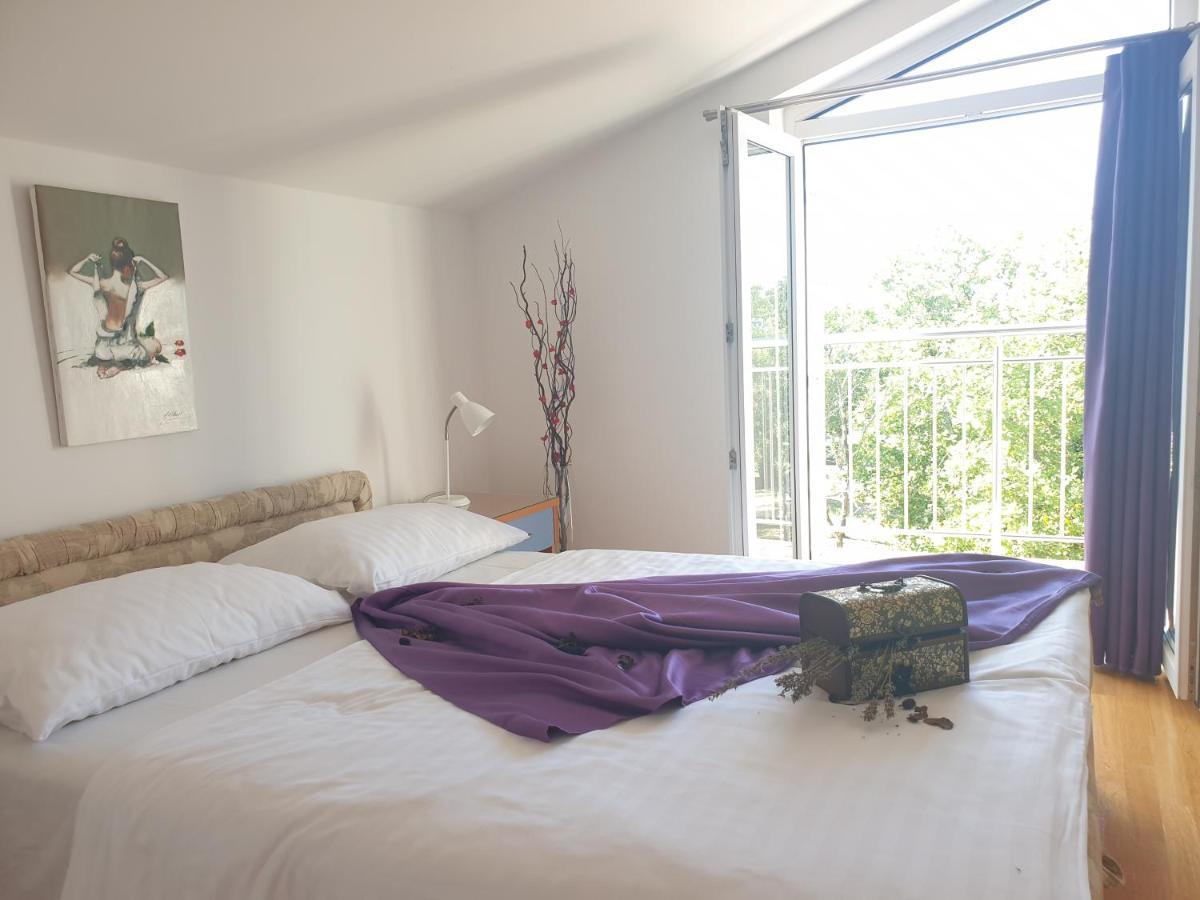Apartments Mare & Mons Deluxe Malinska Dış mekan fotoğraf
