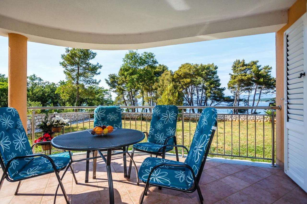 Apartments Mare & Mons Deluxe Malinska Dış mekan fotoğraf