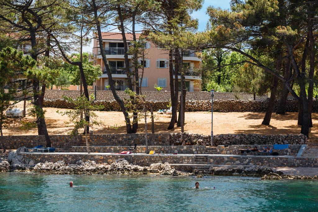 Apartments Mare & Mons Deluxe Malinska Dış mekan fotoğraf