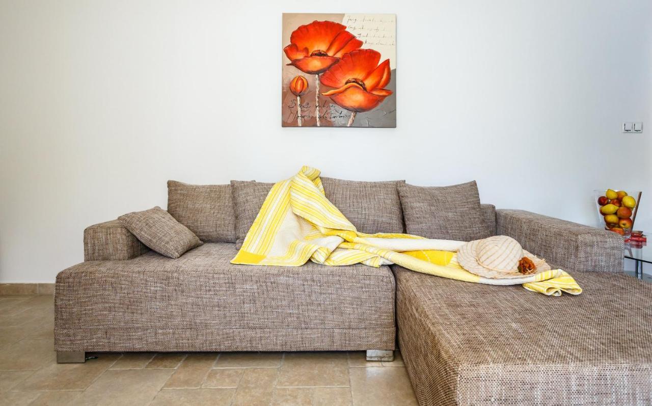 Apartments Mare & Mons Deluxe Malinska Dış mekan fotoğraf